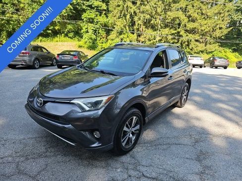 Used 2016 Toyota RAV4 XLE FWD image 7