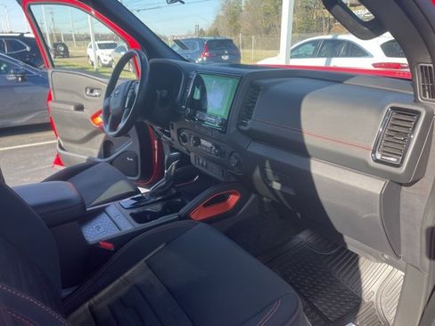 Used 2023 Nissan Frontier PRO-4X w/ Pro Convenience Package image 81