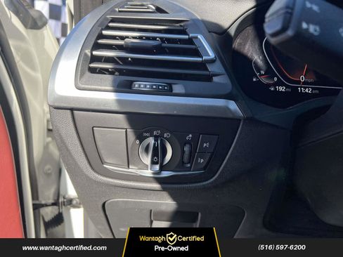 Used 2022 BMW X4 xDrive30i w/ Premium Package Essential image 21