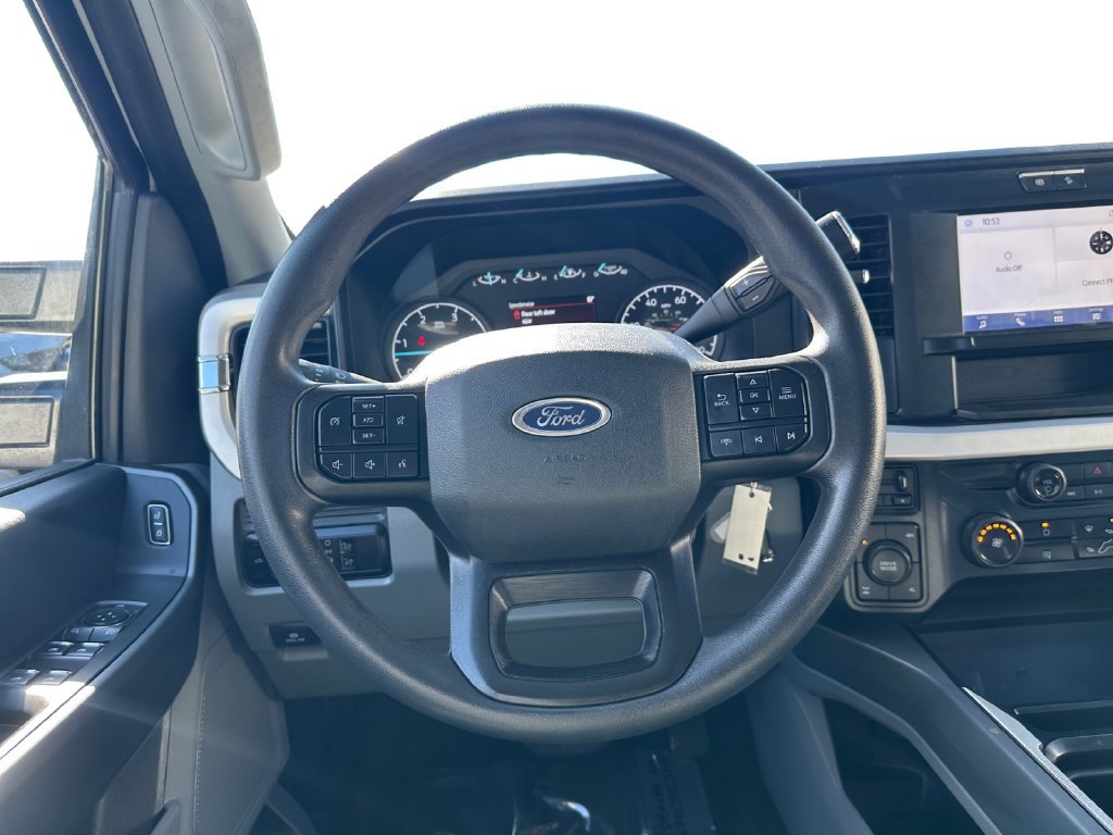 Used 2025 Ford F250 XLT w/ FX4 Off-Road Package AWD/4WD image 5