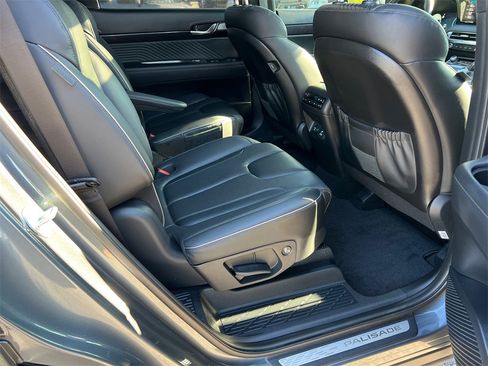 Certified 2023 Hyundai Palisade Calligraphy image 15