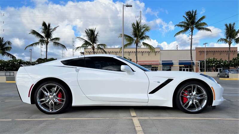 Used 2014 Chevrolet Corvette Stingray Coupe RWD image 6