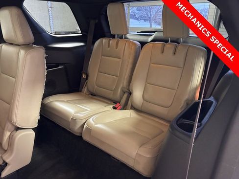 Used 2015 Ford Explorer XLT w/ Equipment Group 202B image 26