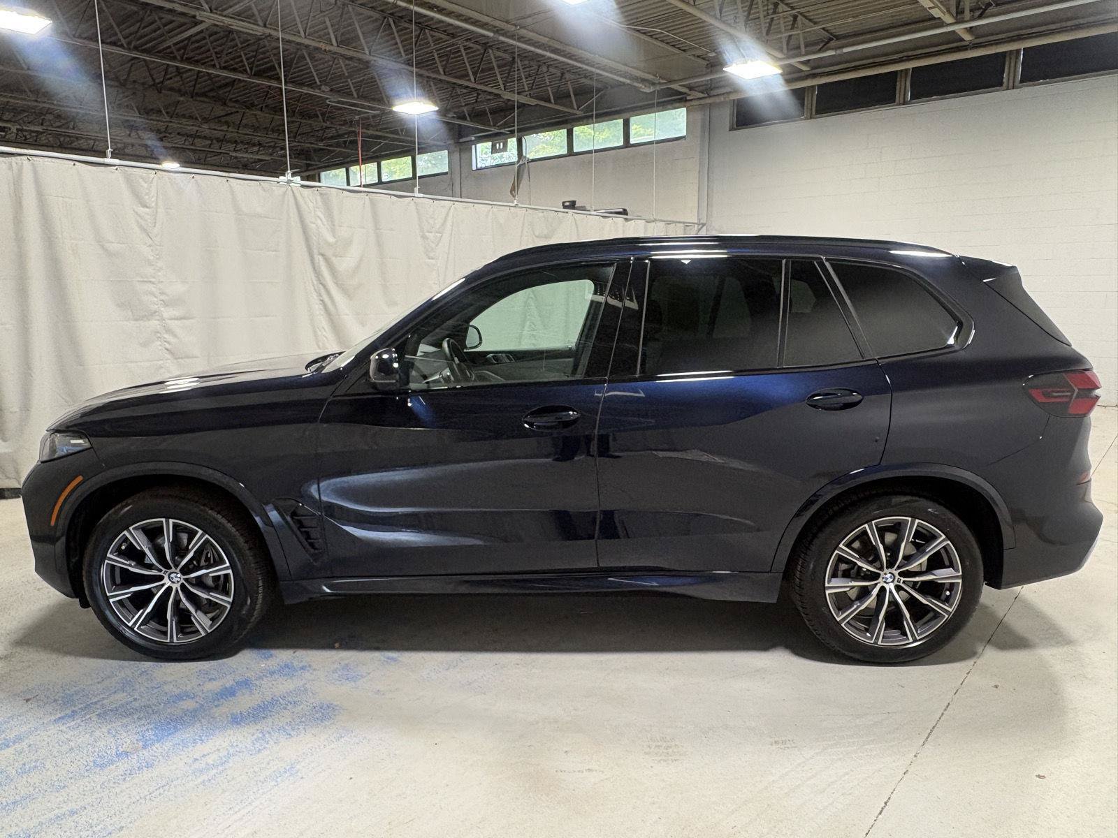 Used 2025 BMW X5 xDrive40i w/ Executive Package AWD/4WD image 19