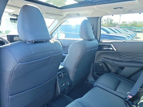 New 2026 Mitsubishi Outlander SEL FWD image 15