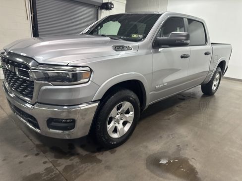 Used 2025 RAM 1500 Big Horn AWD/4WD image 6