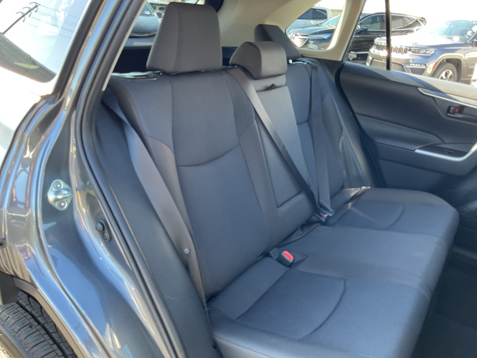 Used 2025 Toyota RAV4 LE AWD/4WD image 20