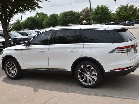 New 2026 Lincoln Aviator Reserve AWD/4WD image 10
