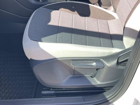 Certified 2025 Volkswagen Taos S image 16