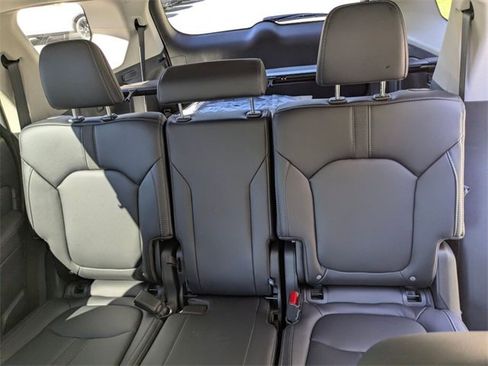 New 2025 Honda Pilot EX-L image 26