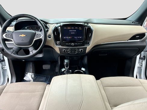 Used 2023 Chevrolet Traverse LT w/ LPO, Cargo Package AWD/4WD image 3
