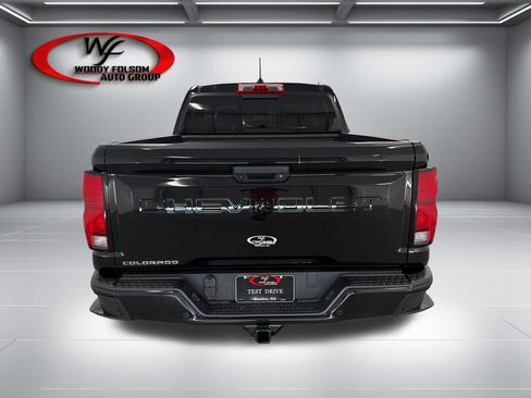 Used 2023 Chevrolet Colorado Z71 w/ Z71 Convenience Package 2 AWD/4WD image 7