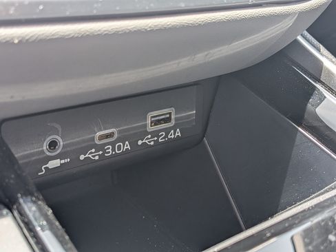 Certified 2023 Subaru Legacy Limited AWD/4WD image 31