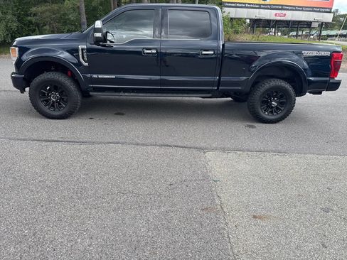 Used 2022 Ford F250 Platinum w/ Tremor Off-Road Package image 9