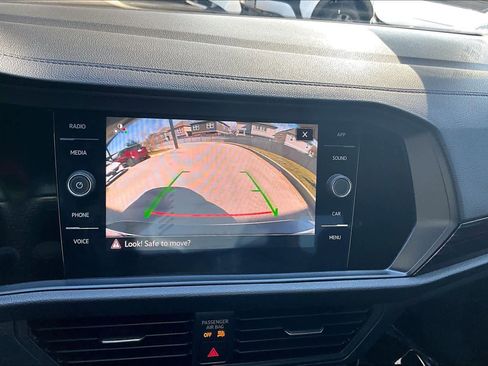 Used 2024 Volkswagen Jetta GLI Autobahn image 26