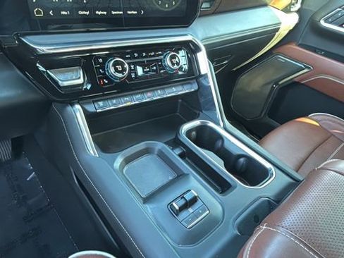 Used 2024 GMC Sierra 2500 Denali Ultimate w/ Max Trailering Package image 14