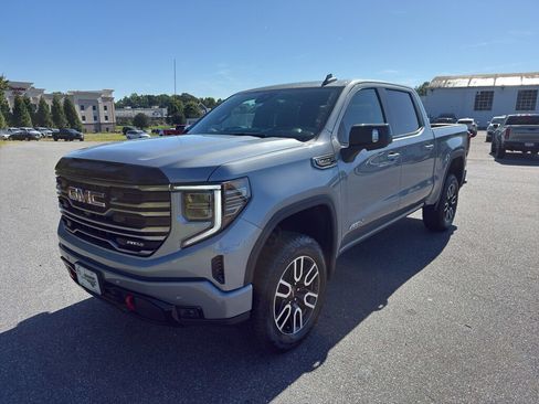 New 2026 GMC Sierra 1500 AT4 w/ Technology Package AWD/4WD image 2