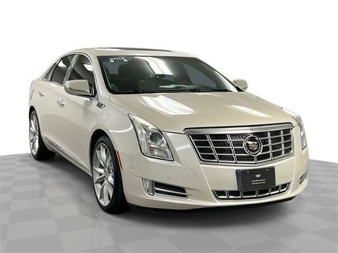 Certified 2015 Cadillac XTS Premium w/ Driver Assist Package image 1