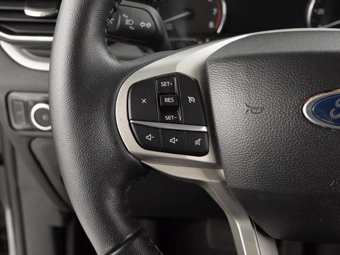 Used 2023 Ford Explorer XLT w/ Equipment Group 202A image 37