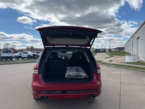 New 2026 Lincoln Aviator Reserve image 11