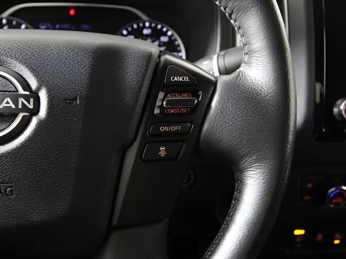 Used 2024 Nissan Frontier SV w/ SV Convenience Package RWD image 26