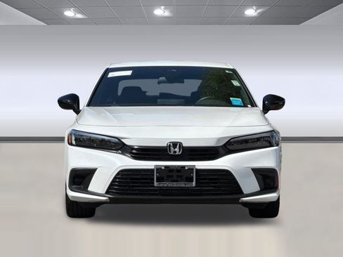 Used 2023 Honda Civic Sport image 5