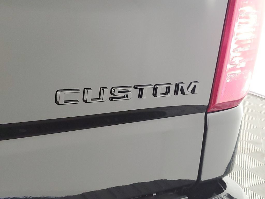 New 2026 Chevrolet Silverado 1500 Custom Trail Boss w/ Midnight Edition AWD/4WD image 30