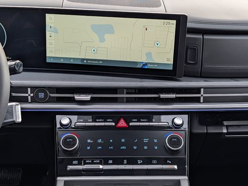 New 2026 Hyundai Santa Fe Limited AWD/4WD image 11