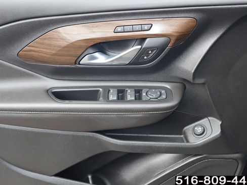 Used 2020 GMC Terrain Denali image 18