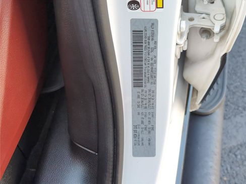 Used 2019 RAM 1500 Rebel AWD/4WD image 13