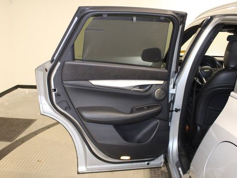 Used 2019 INFINITI QX50 Essential w/ Sensory Package image 39