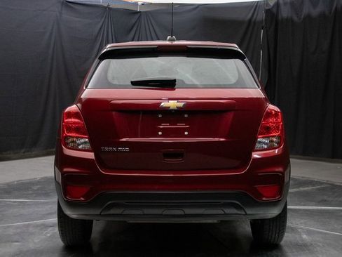 Used 2021 Chevrolet Trax LS image 11