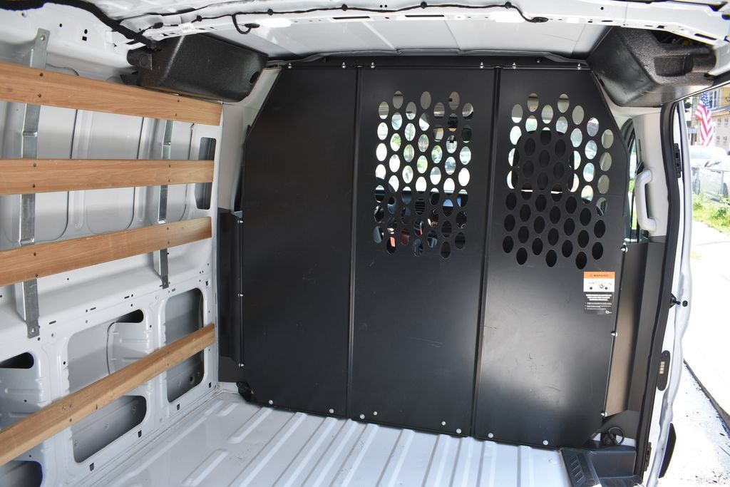 Used 2025 Ford Transit 250 Low Roof w/ Exterior Upgrade Package RWD image 28