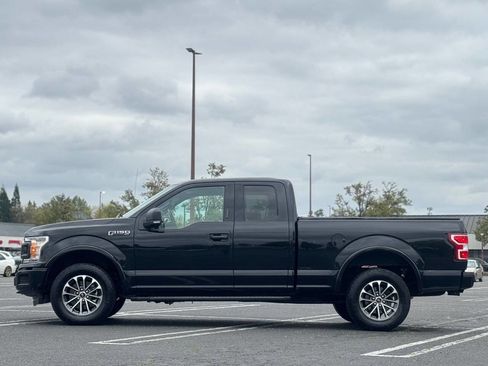 Used 2018 Ford F150 XLT w/ Equipment Group 302A Luxury AWD/4WD image 8