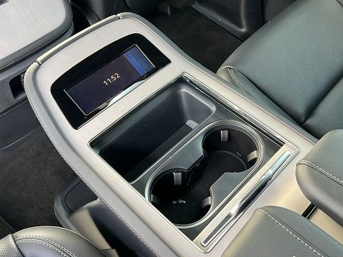 Certified 2025 Lincoln Navigator Reserve w/ Jet Appearance Package image 10