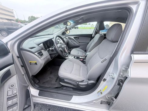 Used 2013 Hyundai Elantra GLS w/ Preferred Pkg FWD image 10