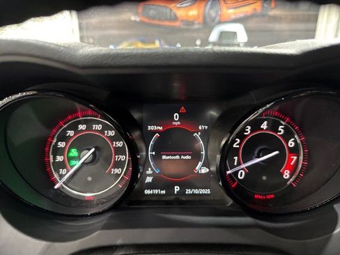 Used 2016 Jaguar F-TYPE Premium $84K MSRP image 17