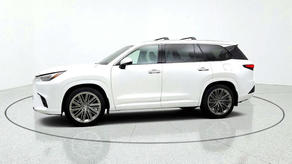 Used 2025 Lexus TX 350 AWD w/ Technology Package image 8