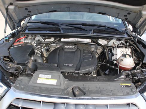 Used 2018 Audi Q5 2.0T Premium Plus w/ Premium Plus Package AWD/4WD image 23