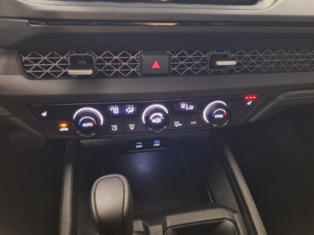 Used 2025 Honda Accord SE image 14