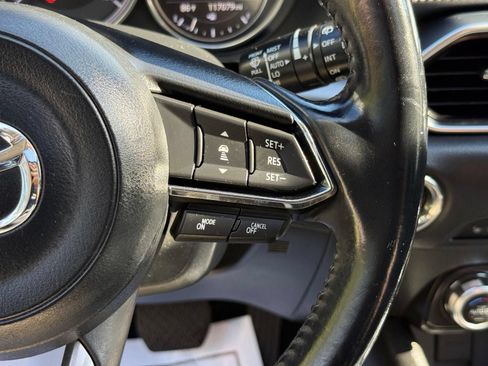 Used 2018 MAZDA CX-5 Touring w/ Preferred Equipment Package AWD/4WD image 34