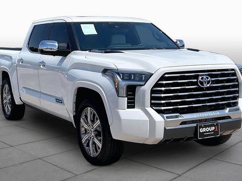 Used 2023 Toyota Tundra Capstone AWD/4WD image 3