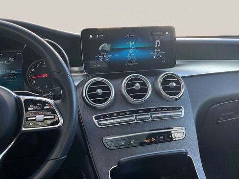 Used 2020 Mercedes-Benz GLC 300 4MATIC image 9