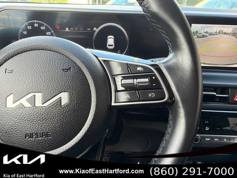 Used 2024 Kia Seltos S AWD/4WD image 32