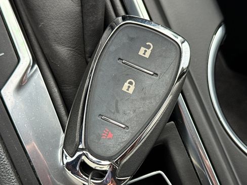 Certified 2024 Chevrolet Equinox LS image 35