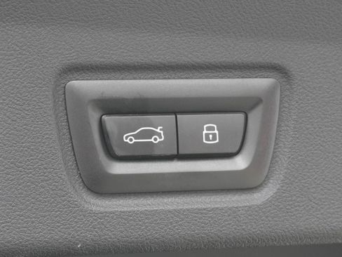 Used 2023 BMW i4 M50 image 36