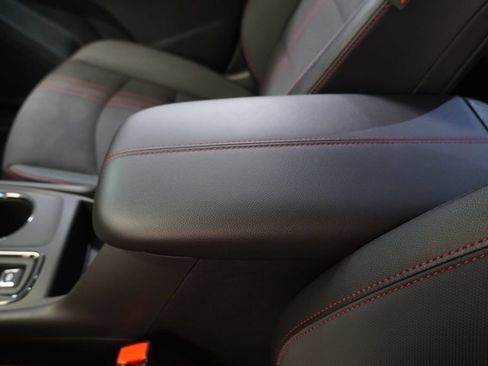 Used 2023 Chevrolet Equinox RS w/ LPO, Floor Liner Package FWD image 24