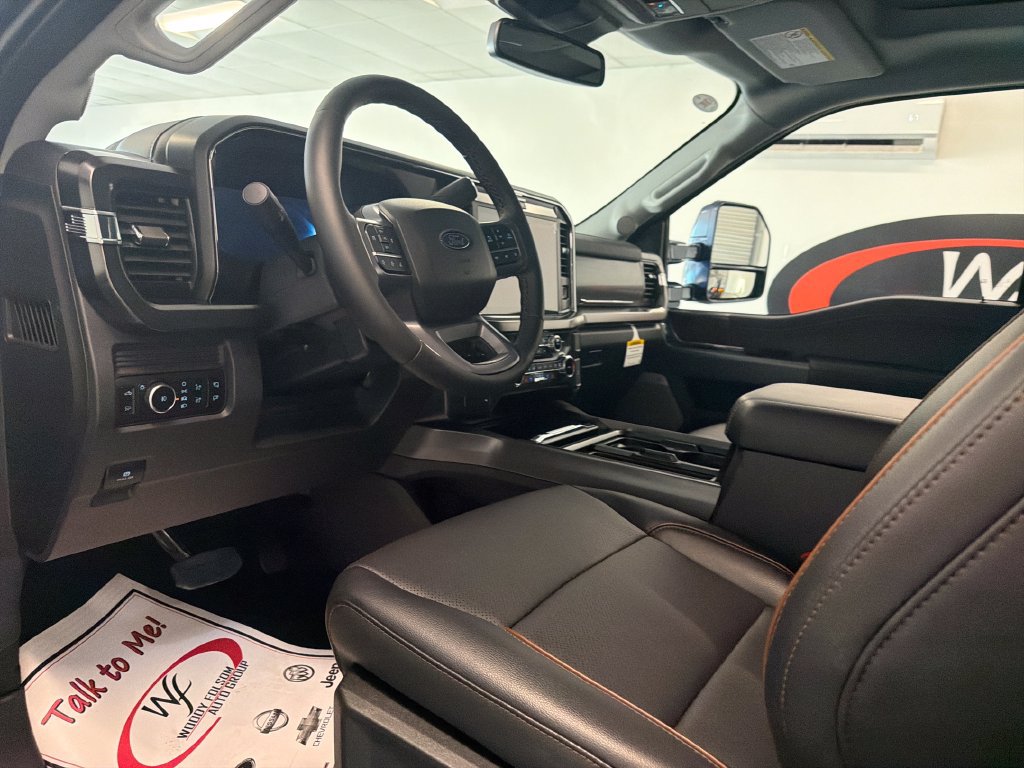Used 2027 Ford F450 Lariat AWD/4WD image 11