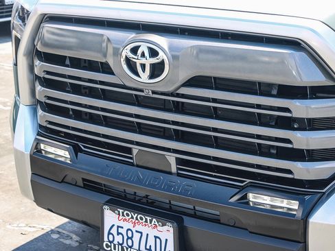 Used 2024 Toyota Tundra Limited AWD/4WD image 6