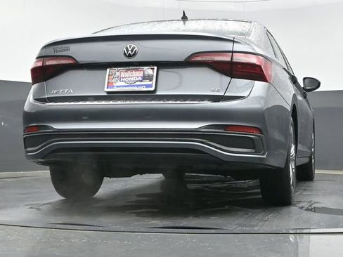 Used 2022 Volkswagen Jetta SE FWD image 24